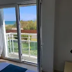 View - Primera Linea Lujo * دينايا